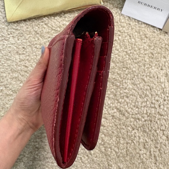 Burberry wallet - long red leather - Picture 12 of 14